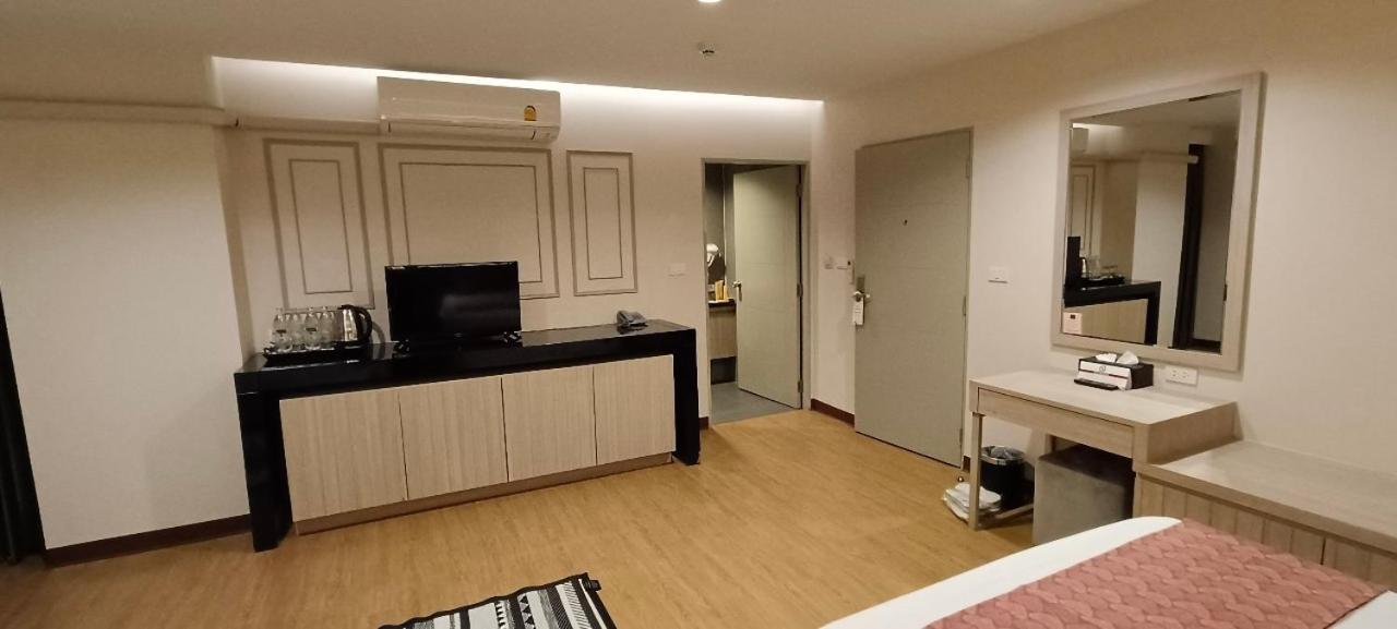 The Airport Courtyard Suvarnabhumi Airport 曼谷 外观 照片 A room at the hotel